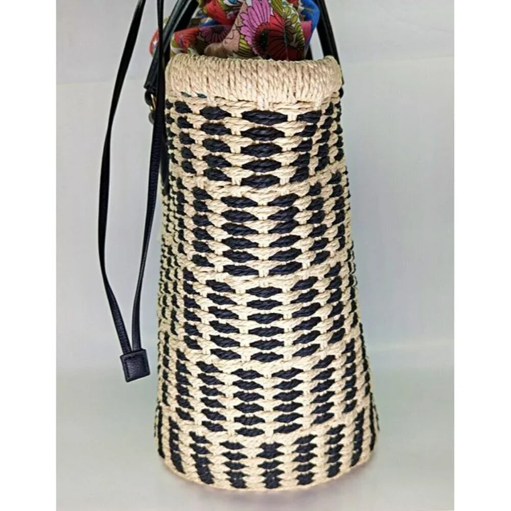 On 34th Isabellaa Women's Straw Medium Drawstring Tote Botanical (MSRP $130)